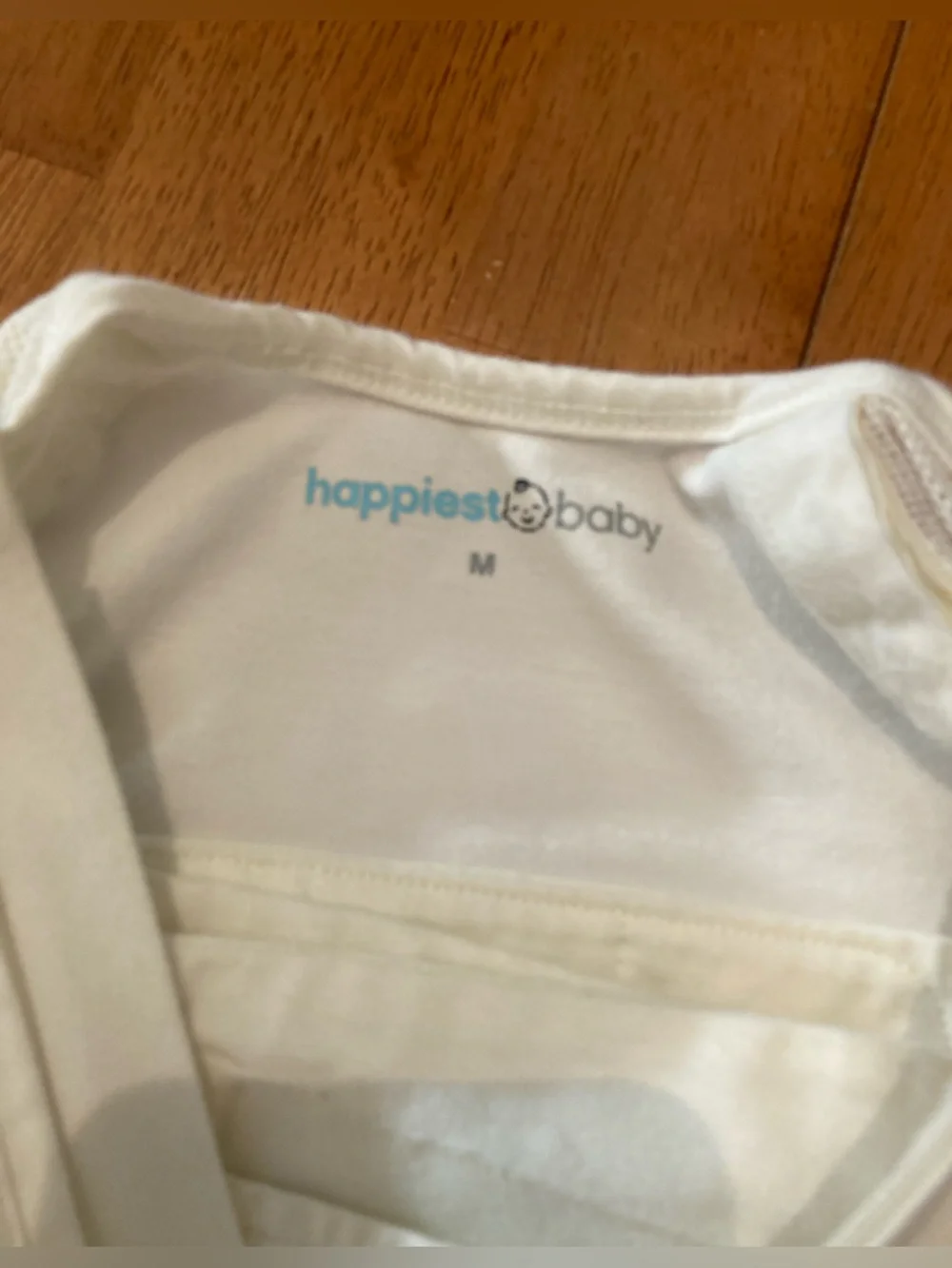 Set of 2 Happiest Baby swaddles from SNOO - Small 0-2 M and Medium 2-4 M - cream